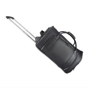 Like New Brouk & Co Brett 2-in-1 Garment and Duffel Roller Bag Vegan leather Blk